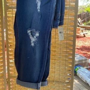 Fashion Nova Cuffed Boyfriend Jeans